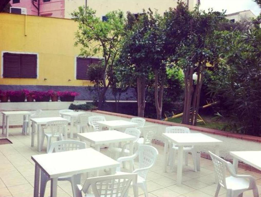Hotel La Conchiglia Marciana Marina  Exterior photo